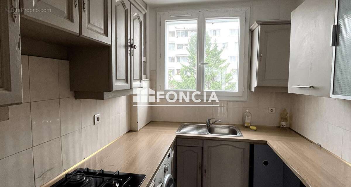 Appartement à RUEIL-MALMAISON