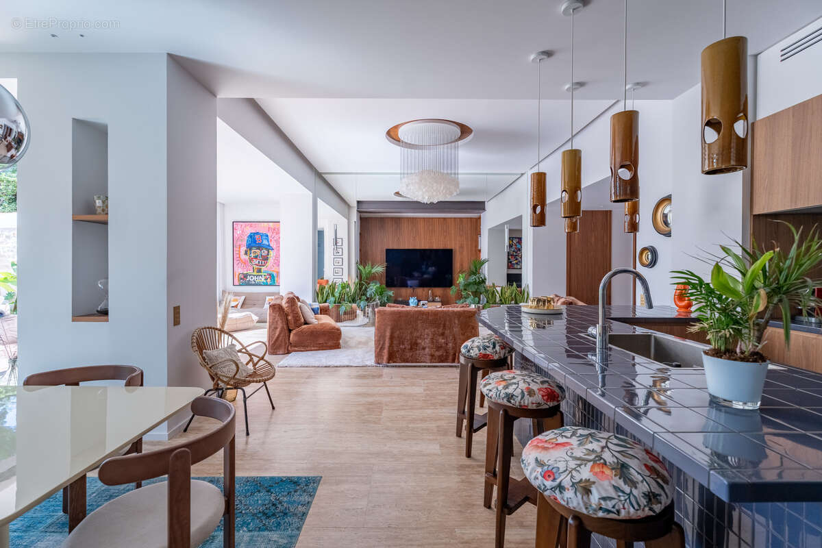 Appartement à MARSEILLE-8E