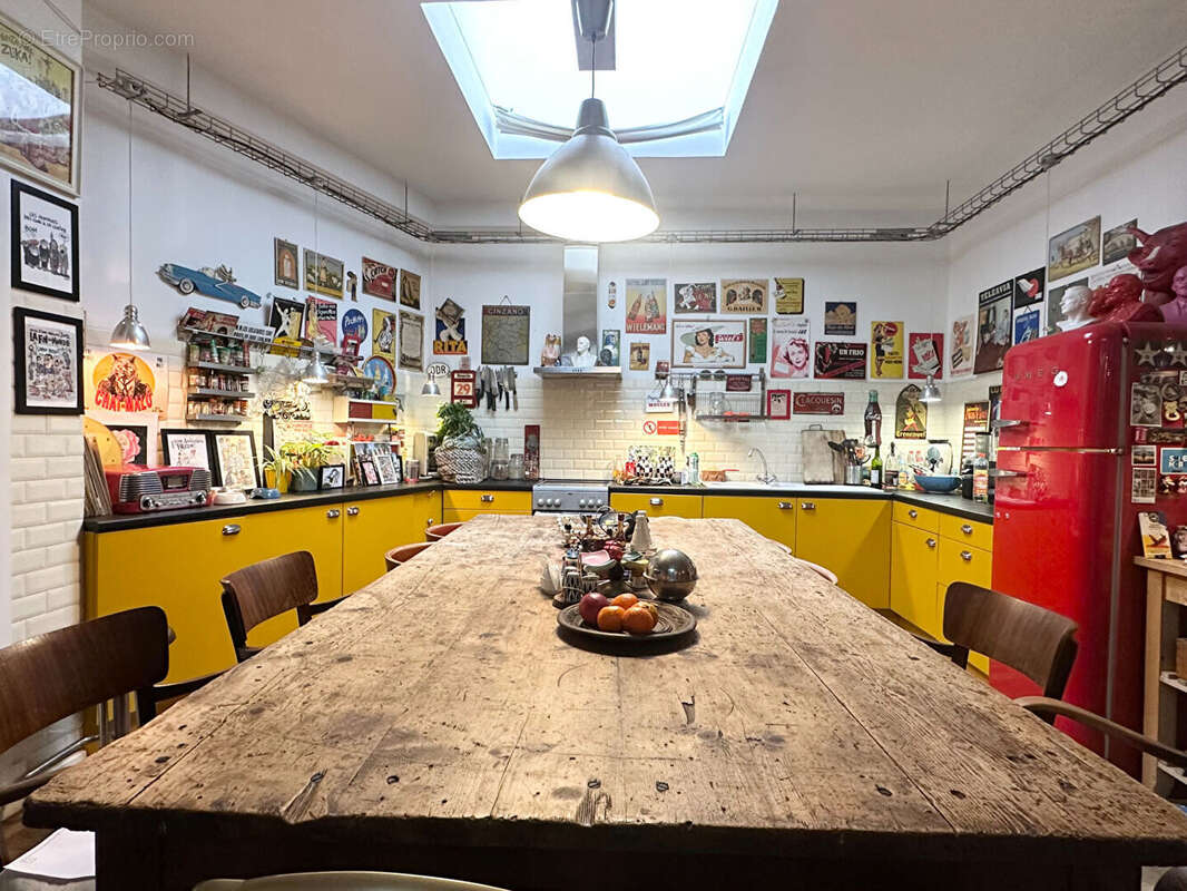 Appartement à PARIS-18E