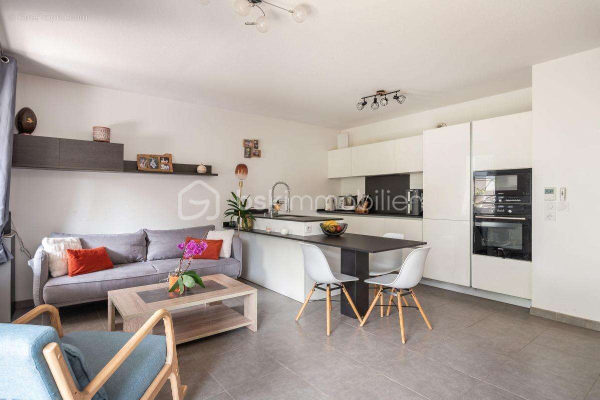 Appartement à EYBENS