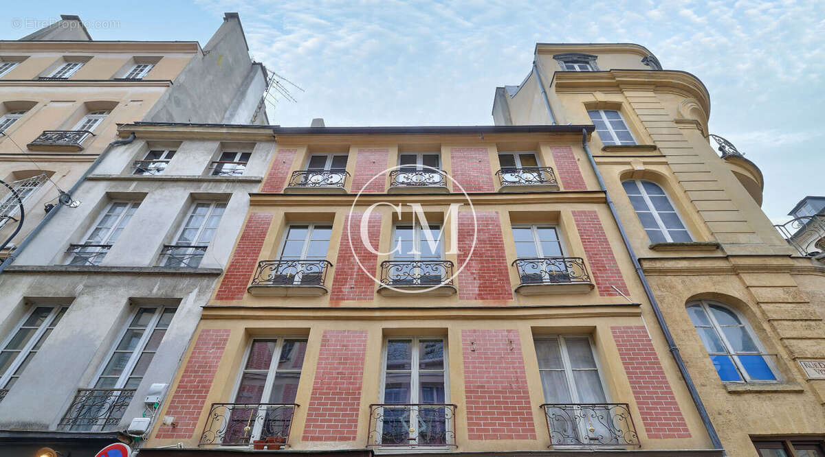 Appartement à VERSAILLES