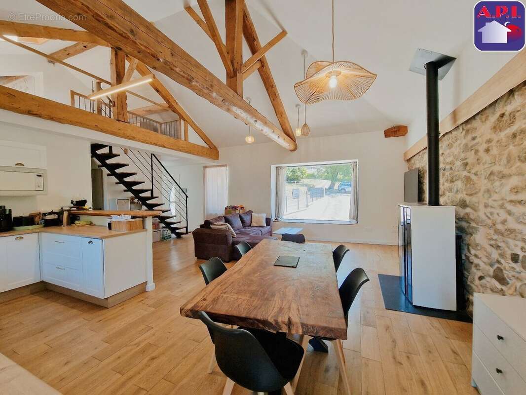 Maison 104 m² à Saurat  - photo 5