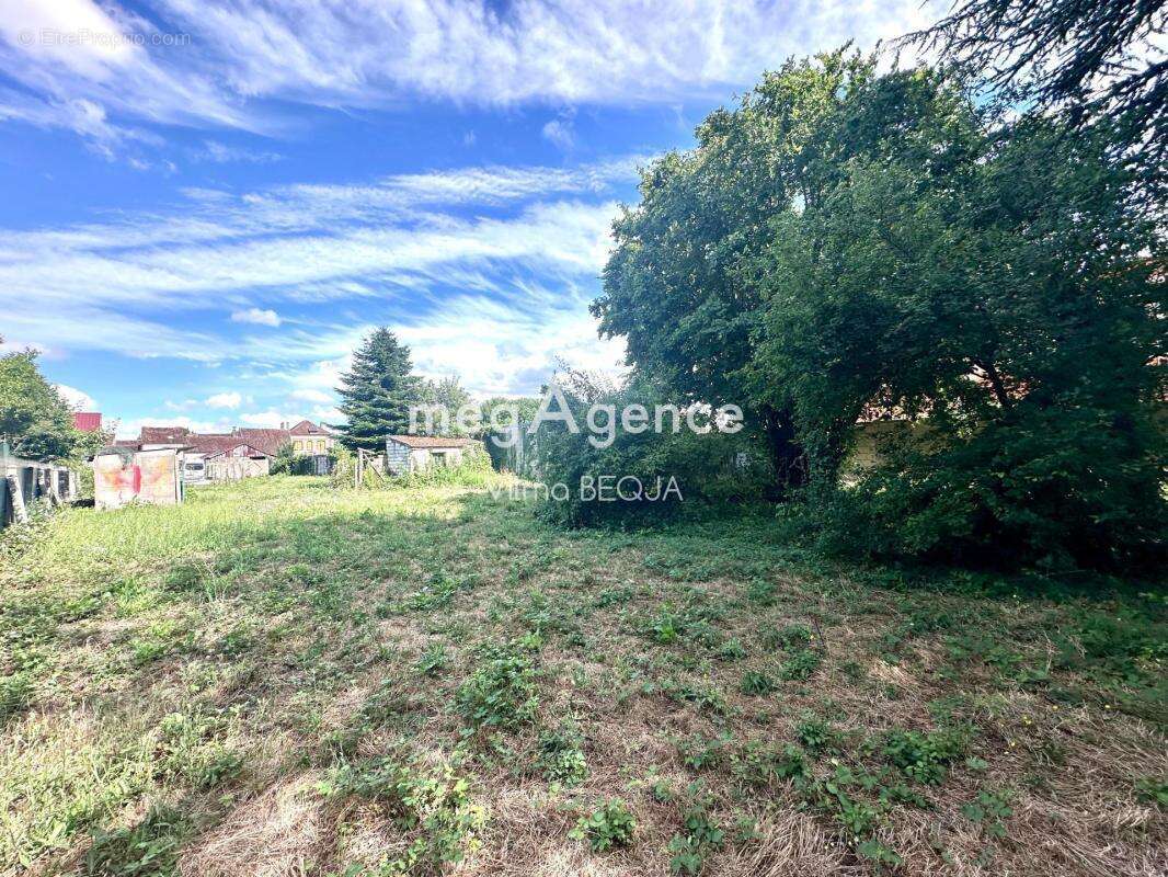 Terrain constructible proche centre ville - photo 2