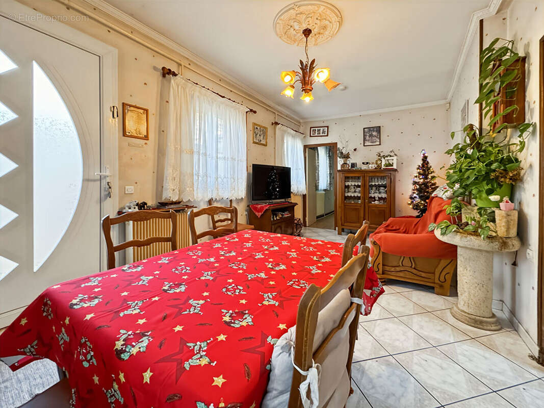 Maison à MONTREUIL