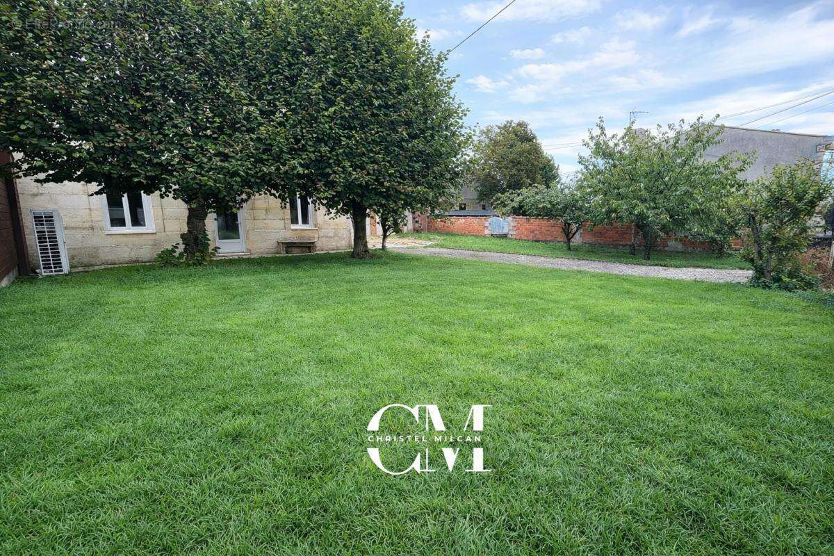 Echoppe Le Bouscat 5 pièces 126 m2 sur une parcelle de 540 m2 avec garage et stationnement - photo 2