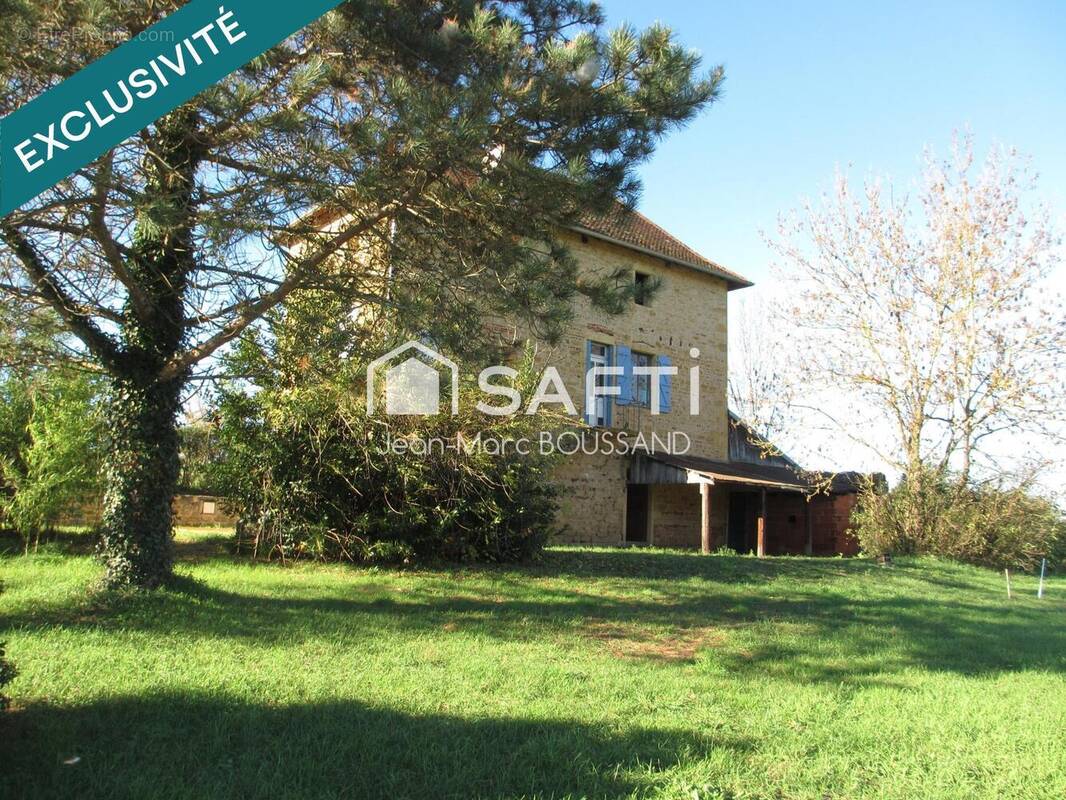 Photo 1 - Maison à SAINT-BONNET-DE-CRAY