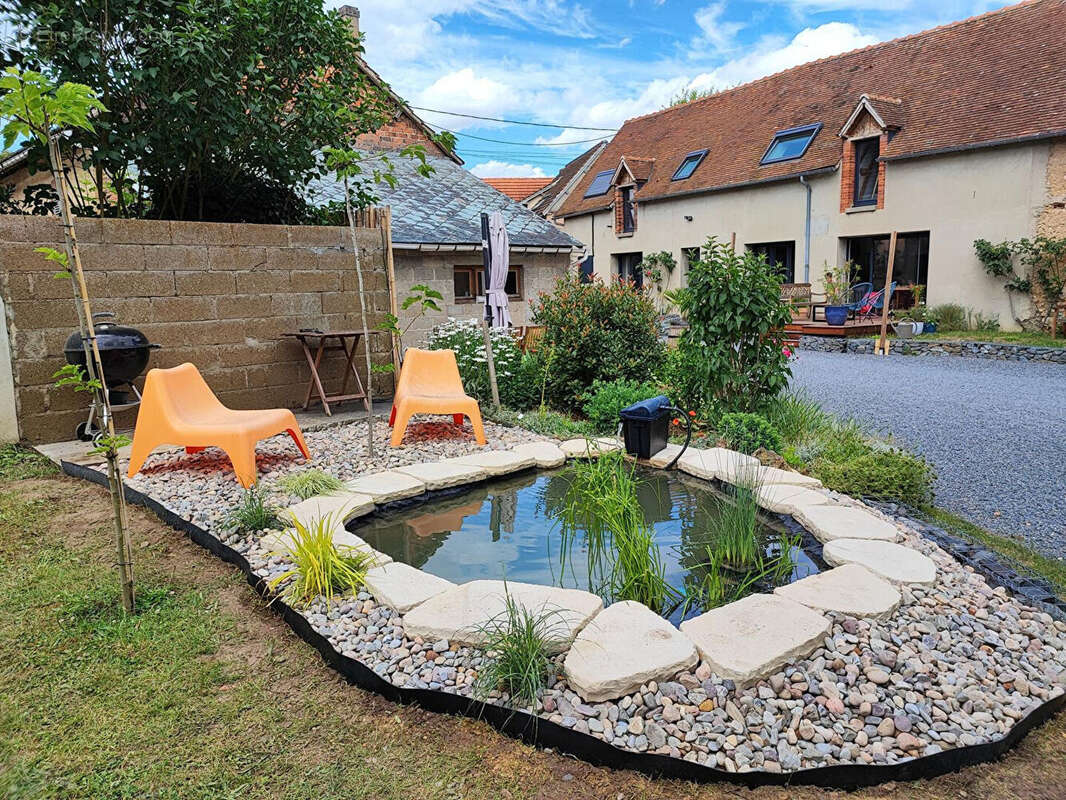 Maison à EPERNON