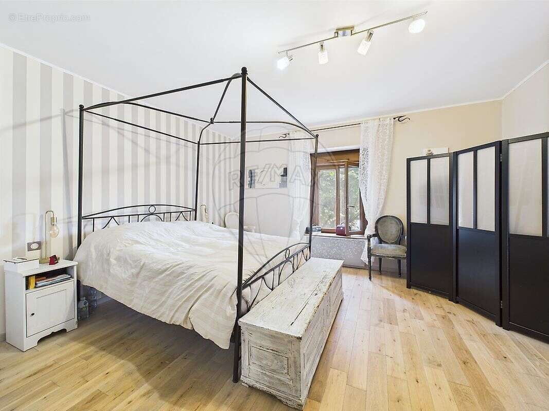 Maison à MAIRY-MAINVILLE