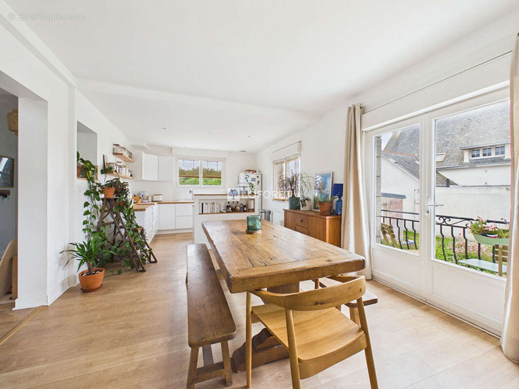 Maison à PLOBANNALEC-LESCONIL