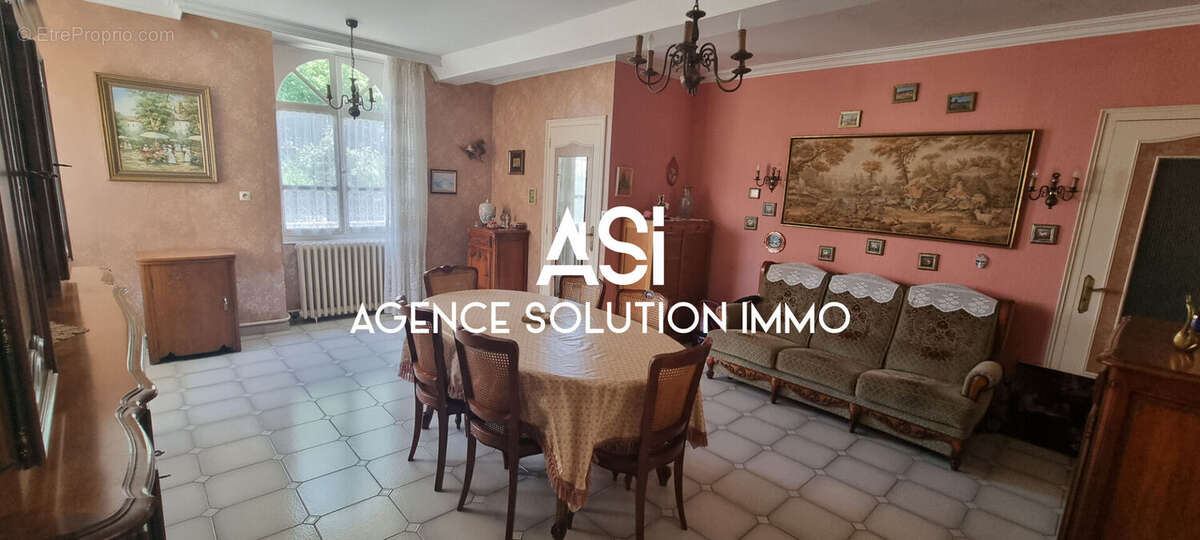 Maison à SAINT-GERMAIN-DE-COULAMER