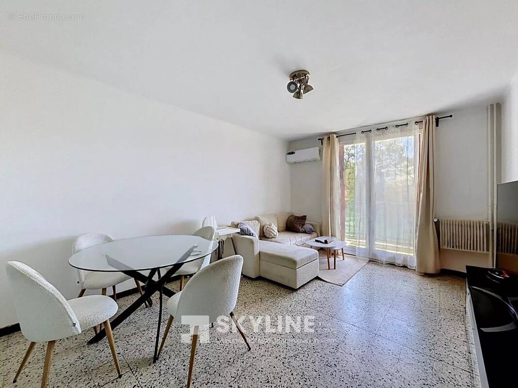 Appartement à MARSEILLE-13E