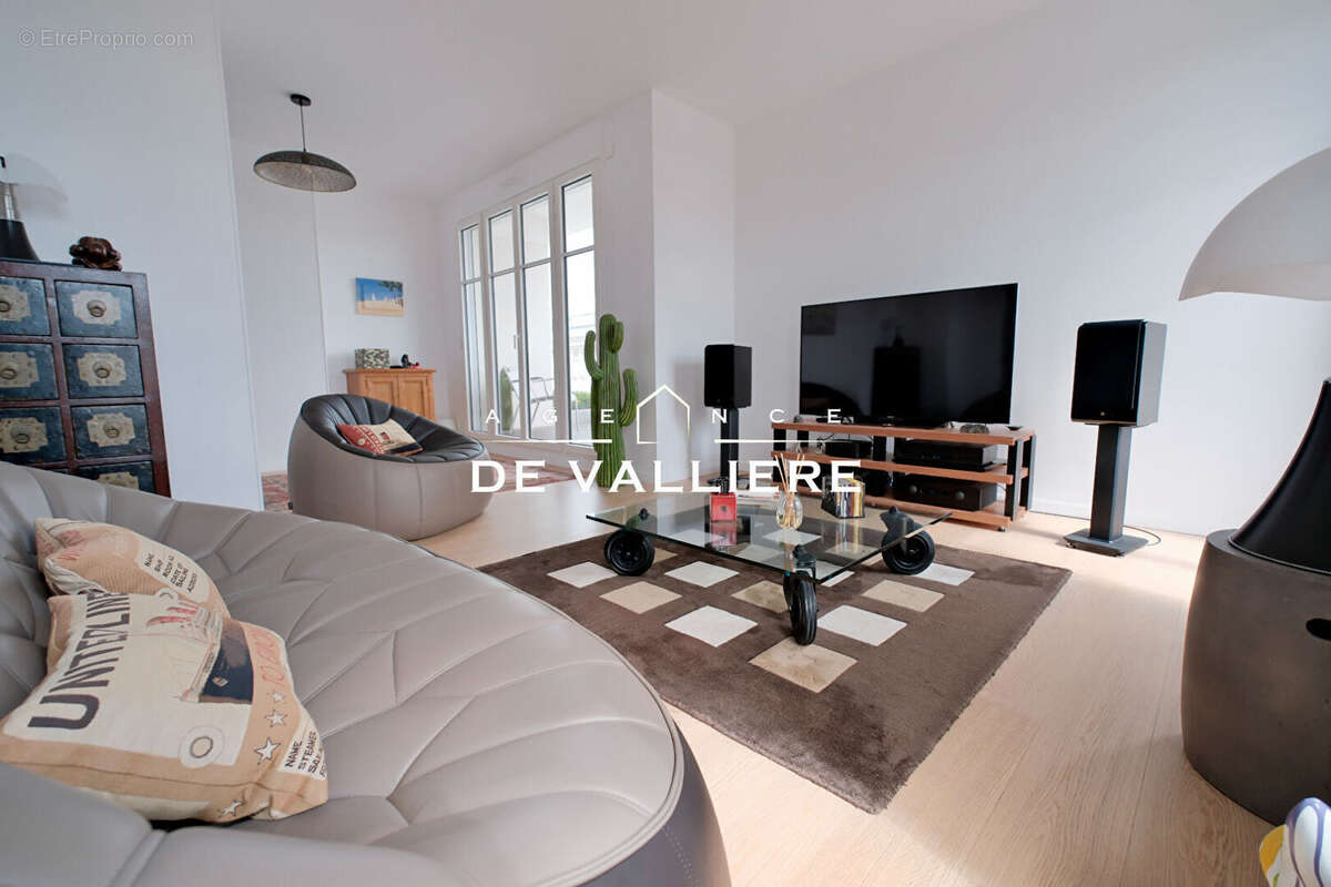 Appartement à PUTEAUX