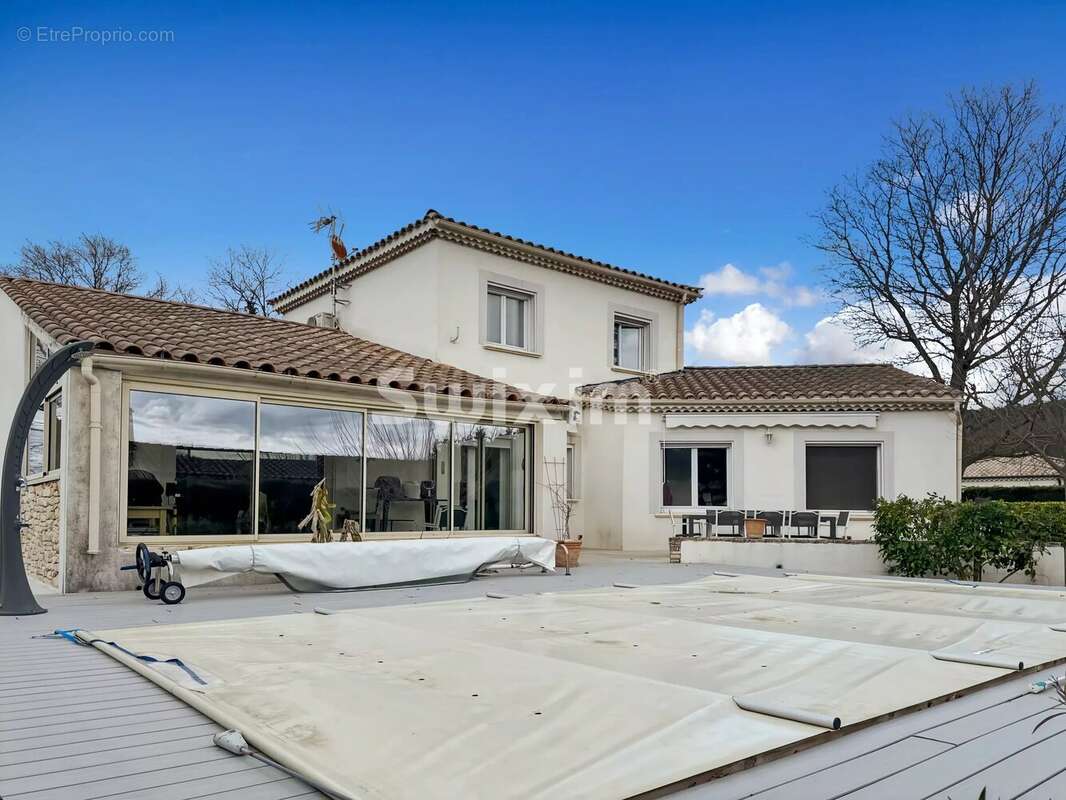 Maison à SAINT-PAUL-TROIS-CHATEAUX