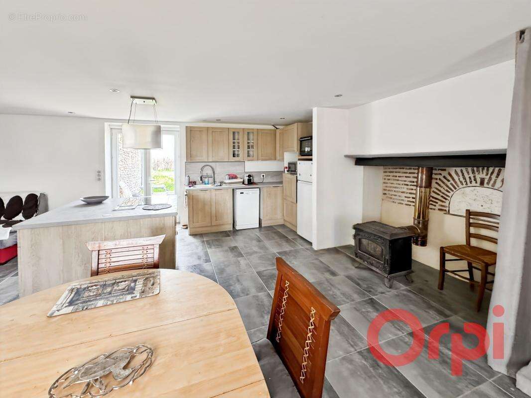 Maison à IDS-SAINT-ROCH