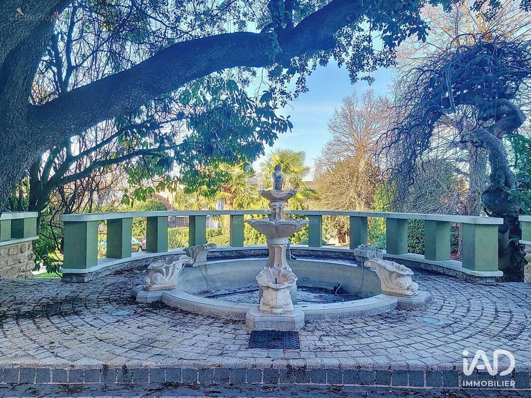 Photo 6 - Maison à LOUVECIENNES