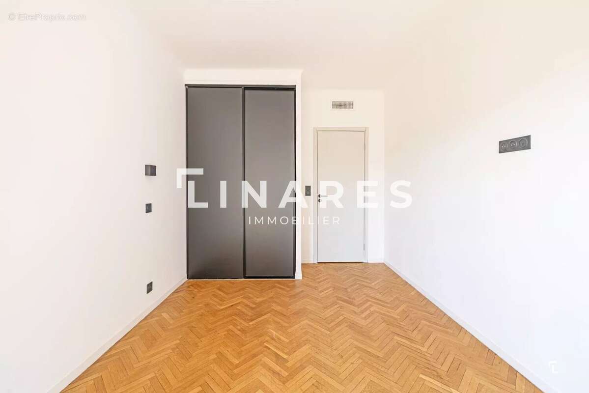 Perfect life - t4 de 119 m2  - 13008 carre d'or - photo 13