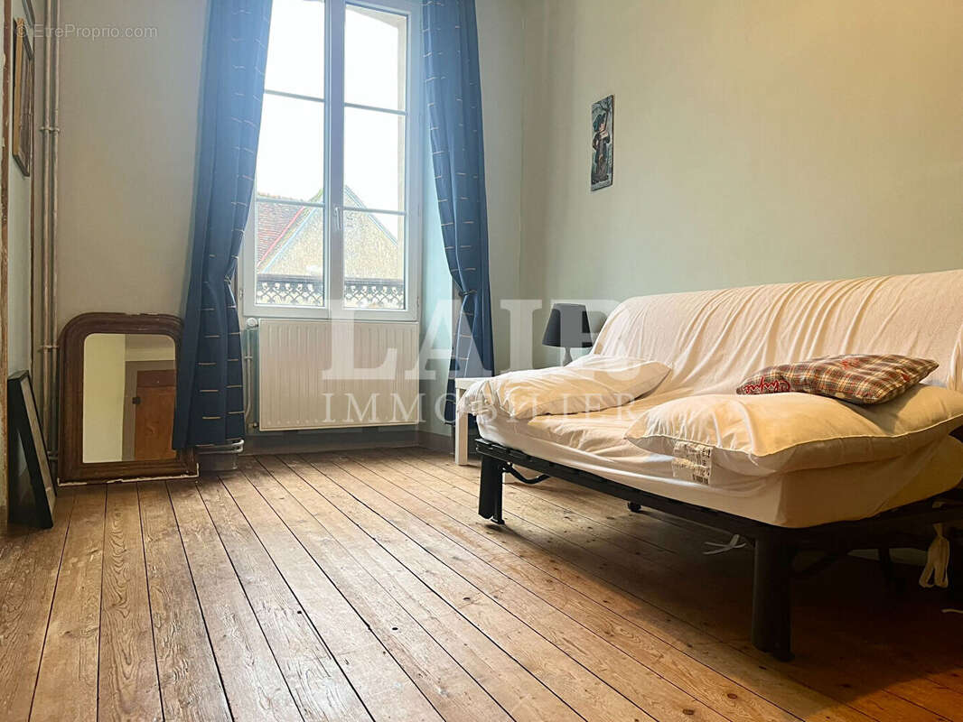 Maison à MORTAGNE-AU-PERCHE