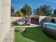 Maison à AMBARES-ET-LAGRAVE