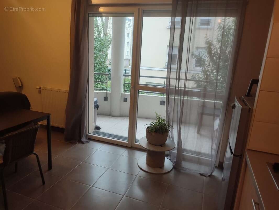 Appartement à LE PLESSIS-TREVISE