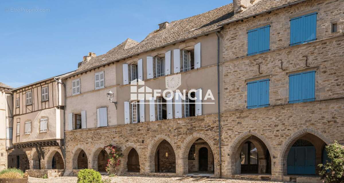 Maison à SAUVETERRE-DE-ROUERGUE