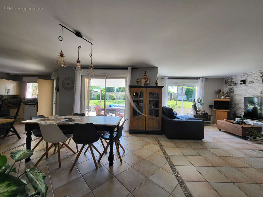 Maison à CHEMILLE