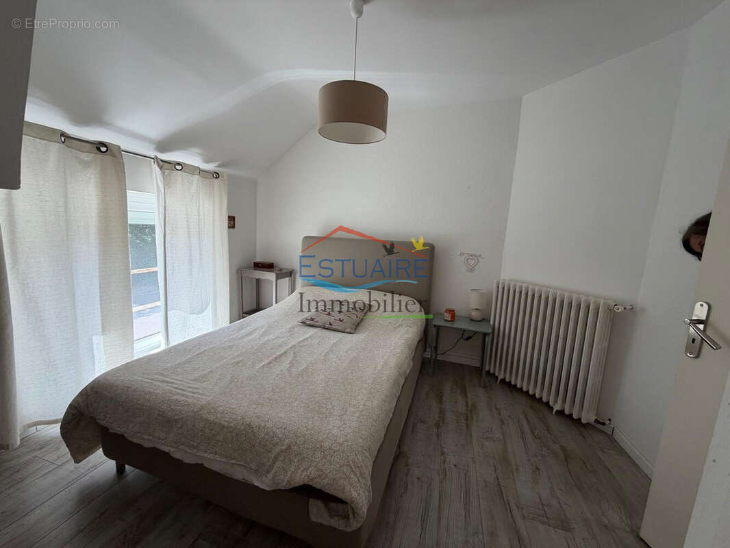 Maison 95 m² à Coueron  - photo 6