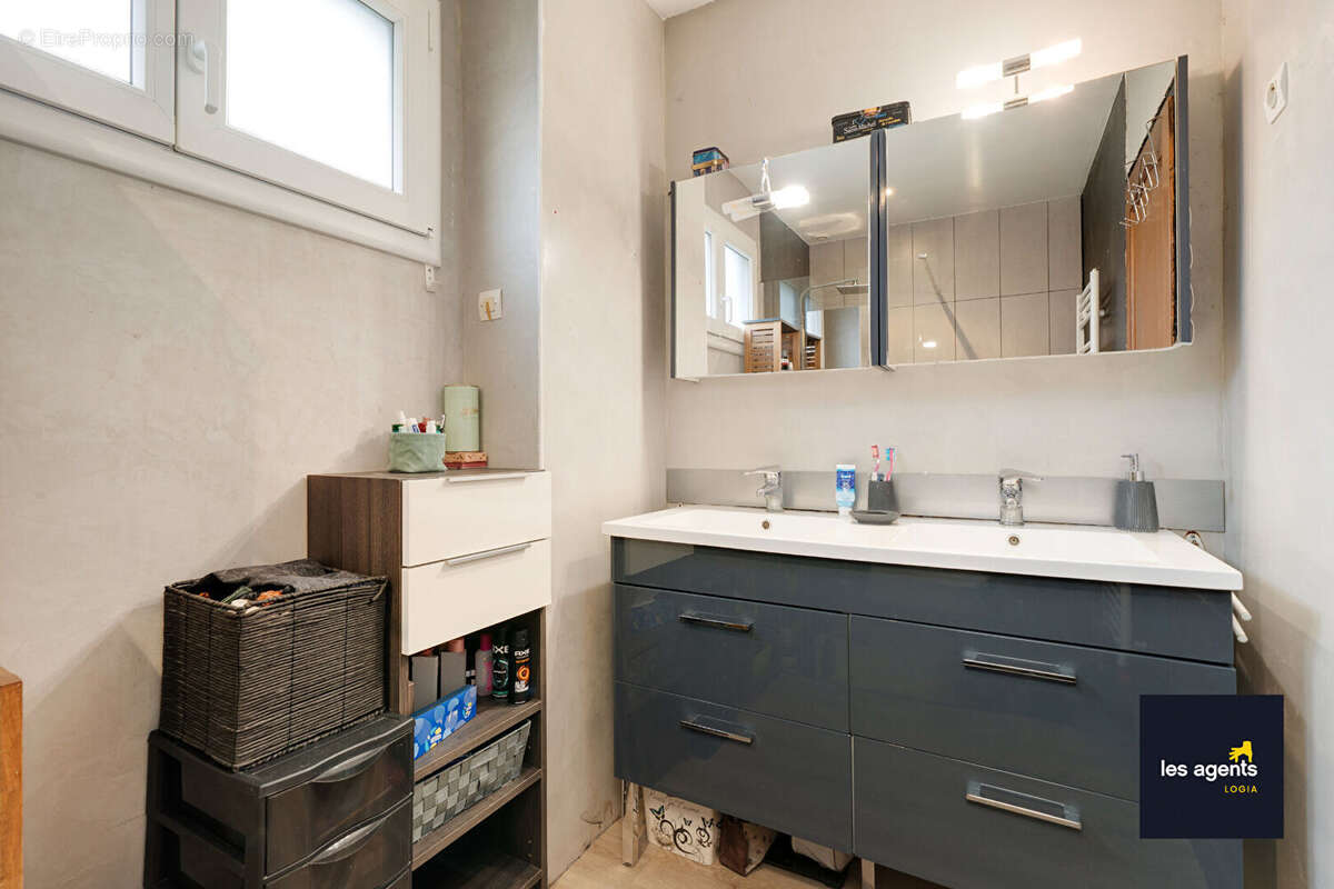 Maison à NEUVES-MAISONS