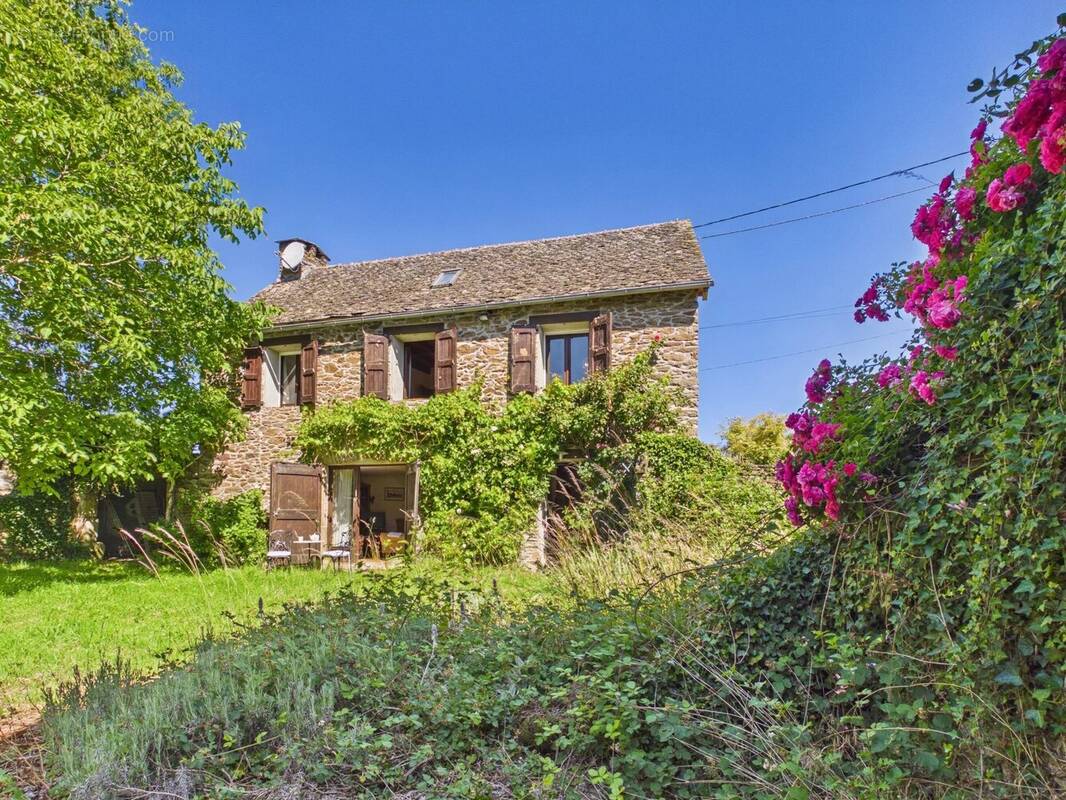 Maison à LESCURE-JAOUL