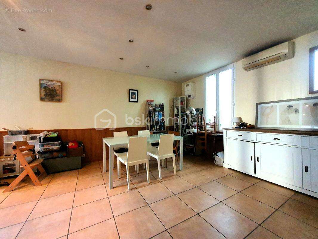 Maison de ville – 3 chambres – patio – terrasse - photo 3