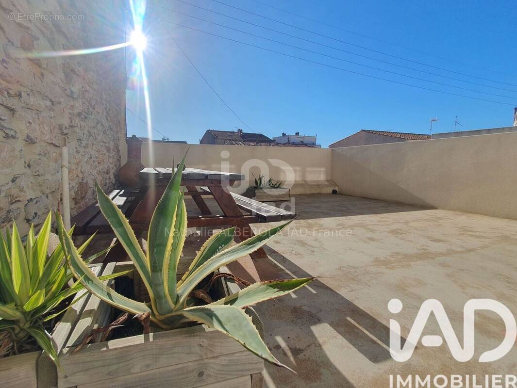 Photo 1 - Maison à PORT-LA-NOUVELLE