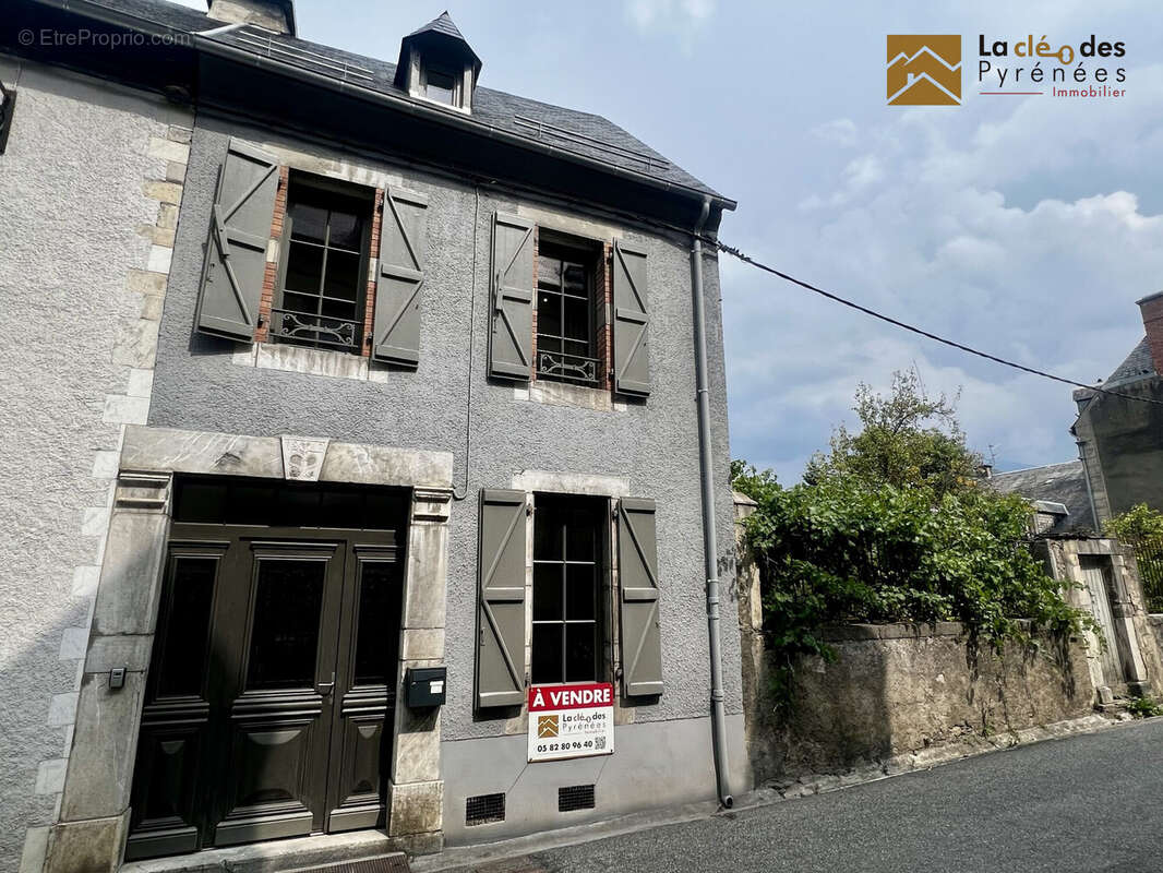 Maison à ARREAU