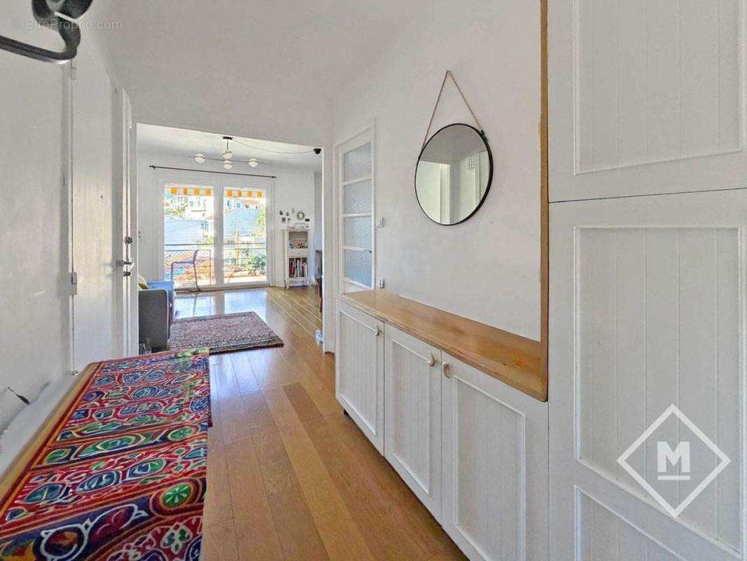 Appartement à MARSEILLE-7E