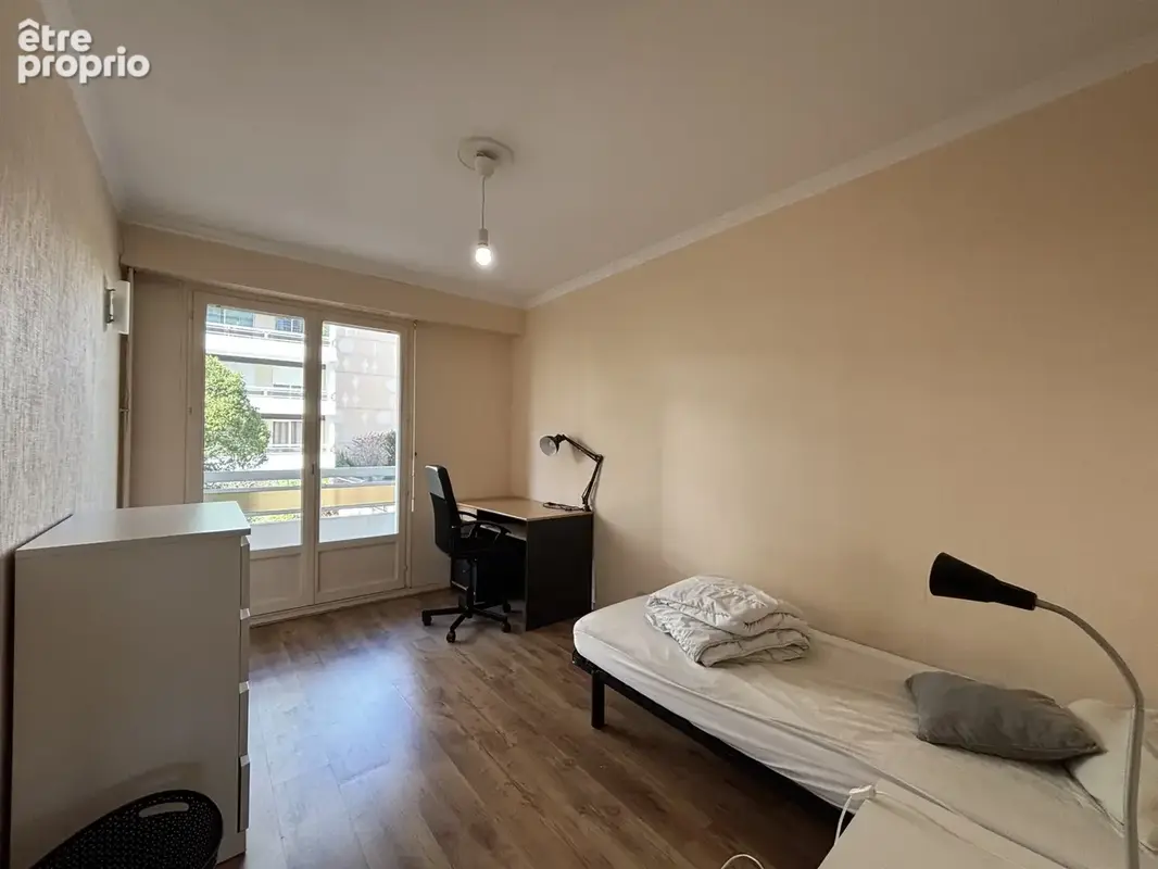 Appartement 6 pièces 113 m² à vendre à Angers (49000) - photo 4