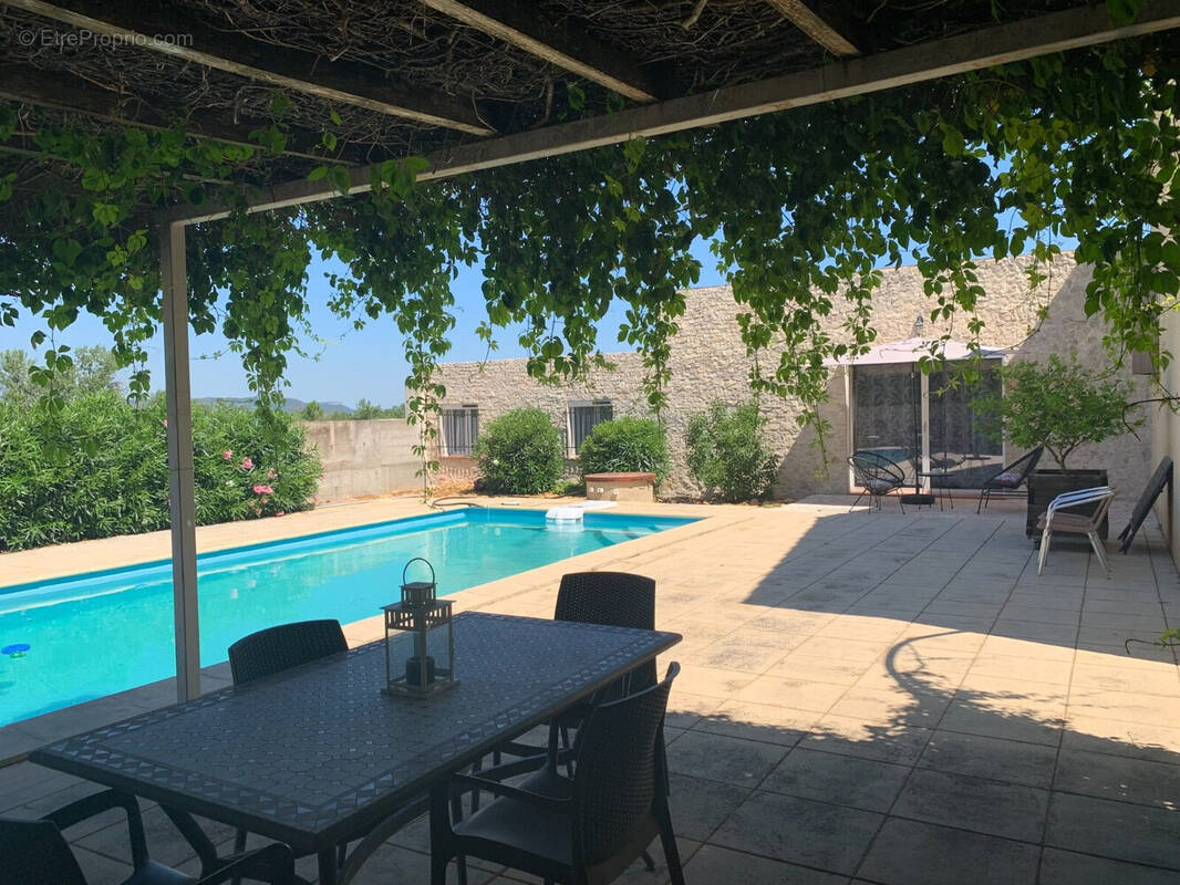 Maison à SAINT-GENIES-DE-COMOLAS