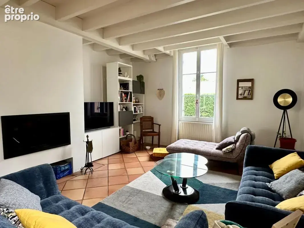 Blanquefort – maison en pierre 195 m² – 4 chambres, jardin sans vis-à-vis et dépendance - photo 4