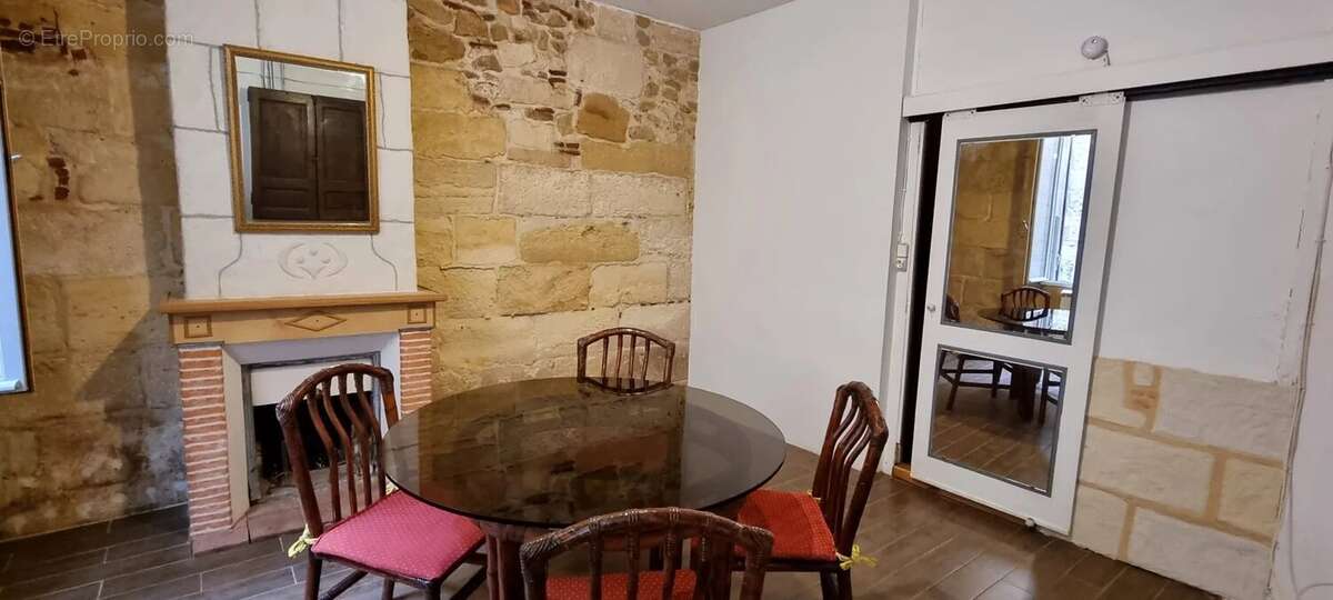 EXCLUSIVITE  :  Centre historique Bergerac , immeuble en pierres - photo 5