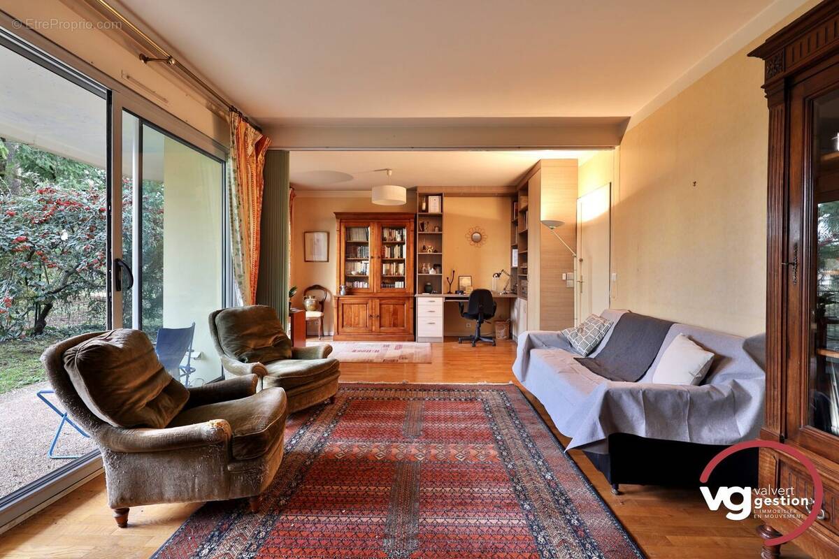 Appartement à TASSIN-LA-DEMI-LUNE