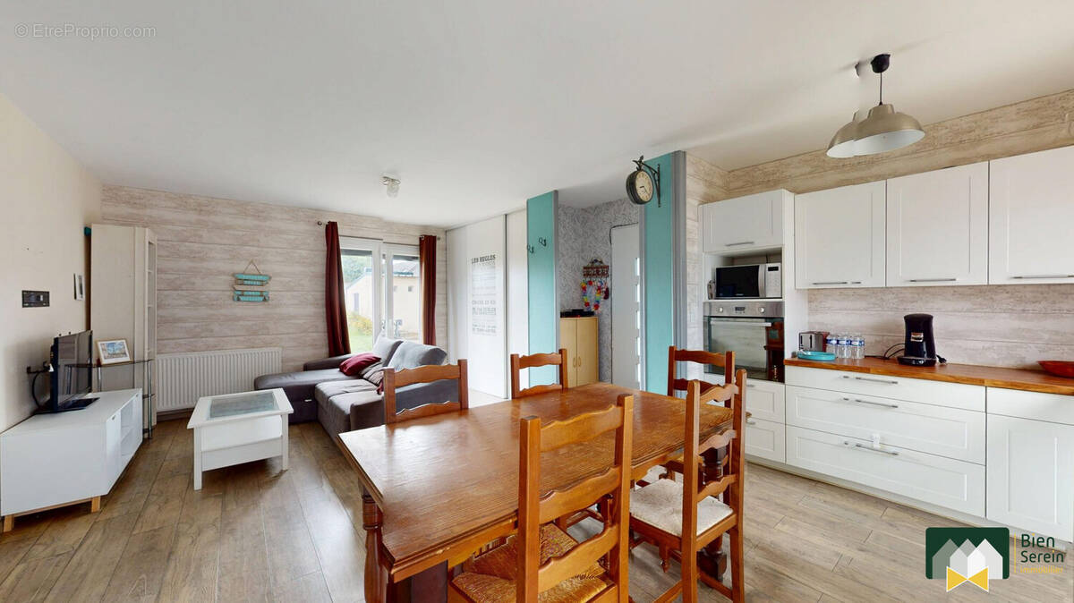 Pièce de vie - Maison à CHARTRES