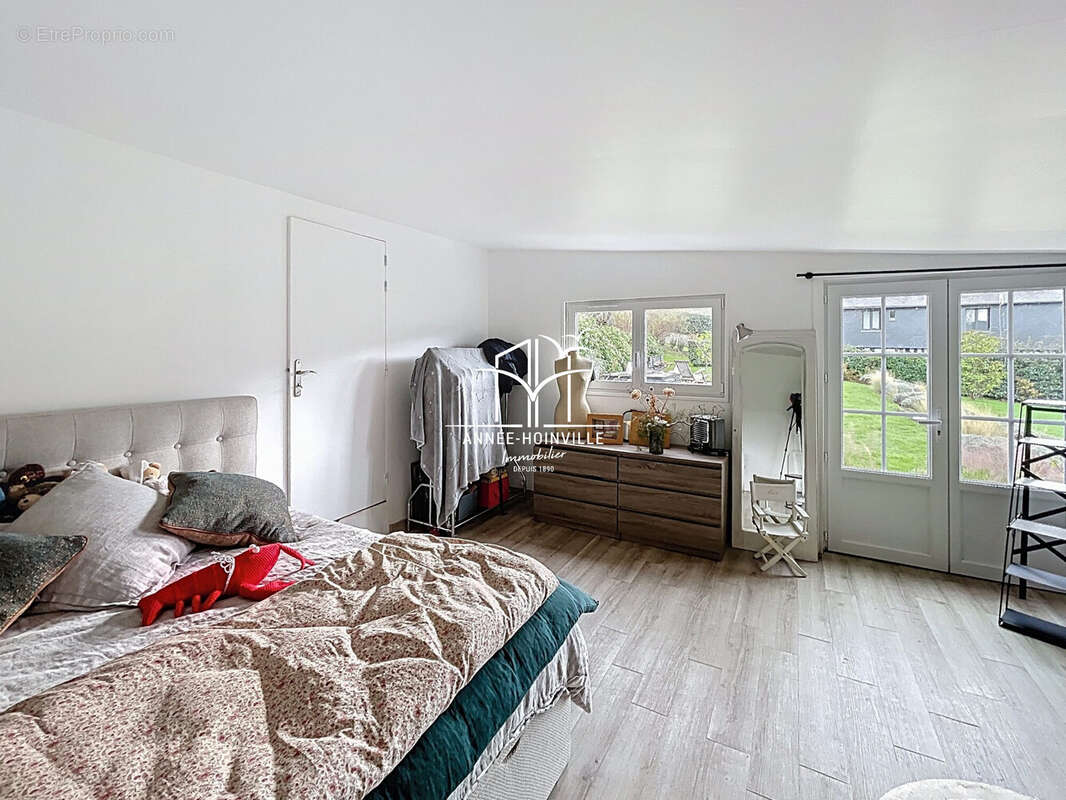 Maison à VILLERVILLE