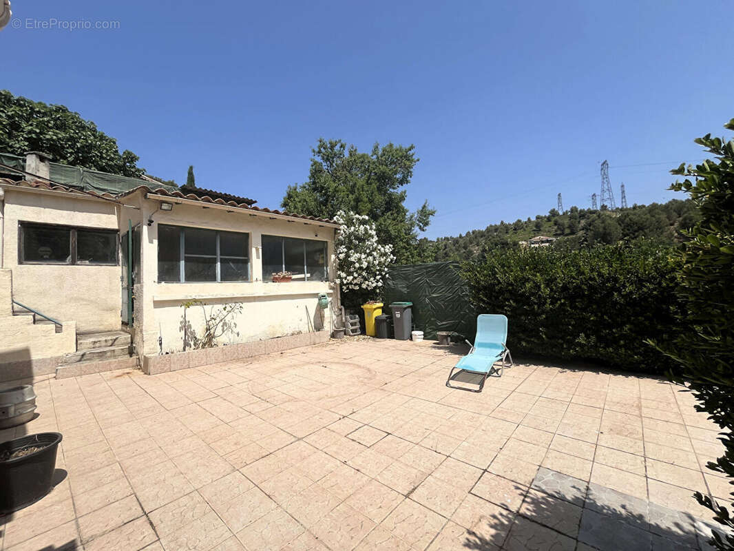 Maison à SEPTEMES-LES-VALLONS