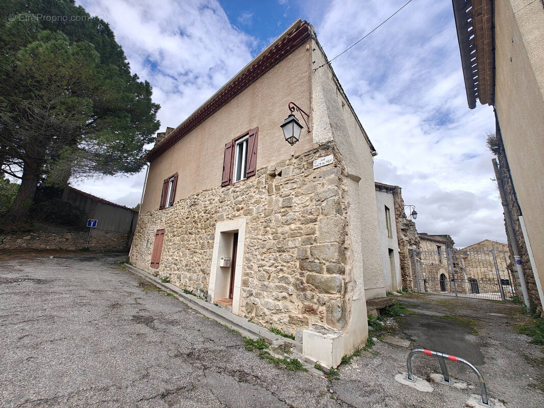 Maison à SAINT-HILAIRE