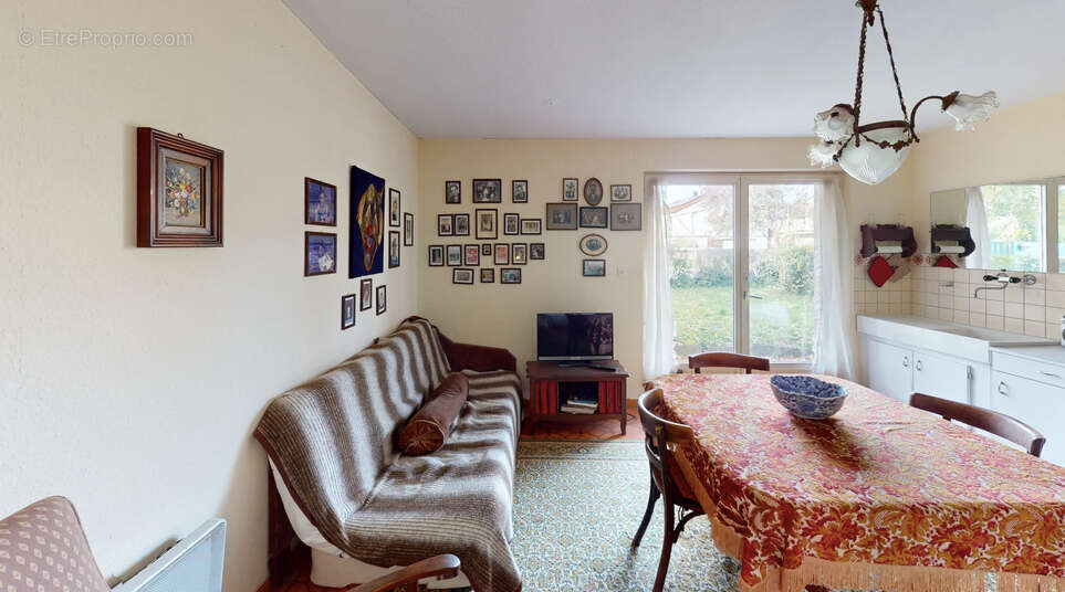 Maison à HERRLISHEIM-PRES-COLMAR