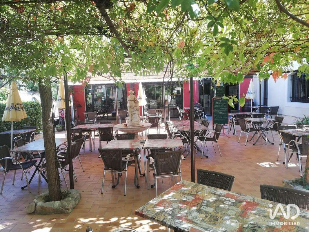 Photo 3 - Commerce à SAINT-REMEZE