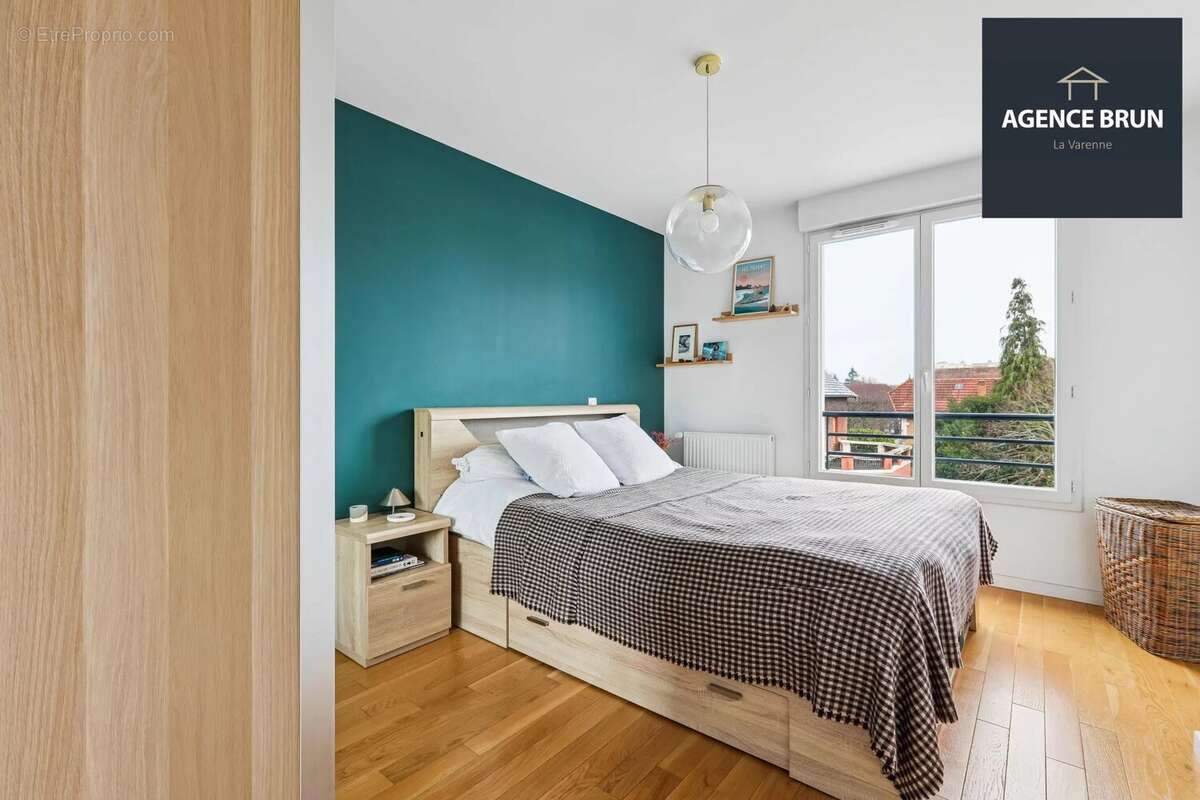 Appartement à SAINT-MAUR-DES-FOSSES