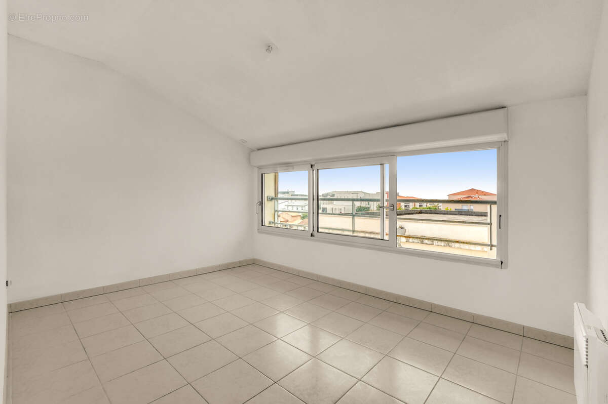 En exclusivité ! Appartement T4 duplex de 86 m2 au dernier étage   Secteur Trois Cocus - photo 10
