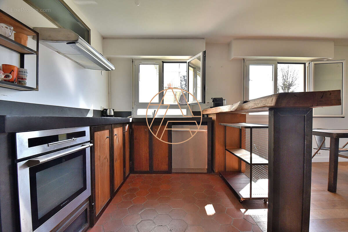 Appartement à SAINT-MAUR-DES-FOSSES