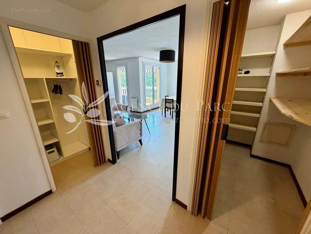 3 pièces de 68 m² Les Semboules - photo 3