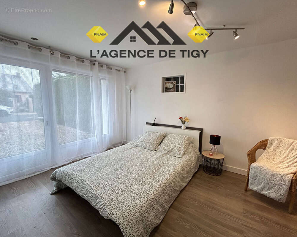 Maison à VIENNE-EN-VAL