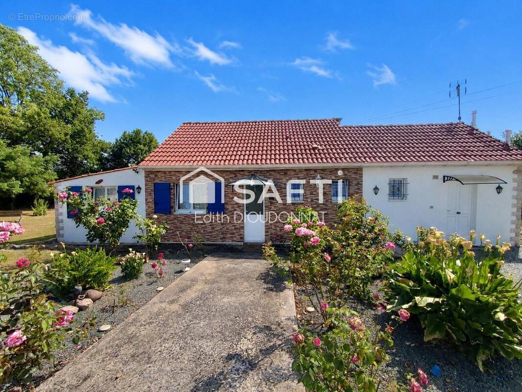 Photo 1 - Maison à SAINT-VINCENT-SUR-GRAON