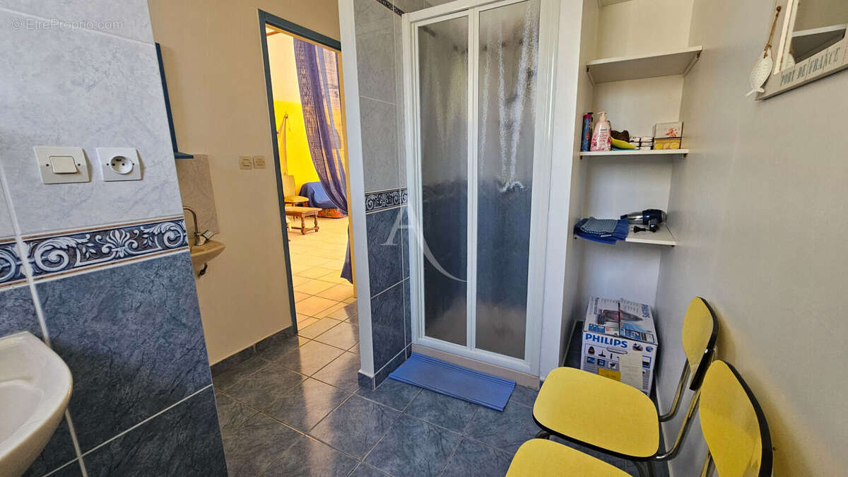 Maison à PORT-DES-BARQUES